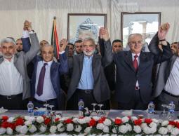 لقاء الحكومة وقيادة حماس بغزة