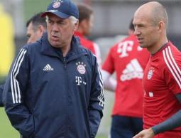 روبن وبجواره أنشيلوتي