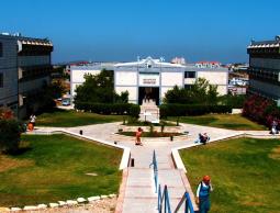 كلية أريئيل (الأرشيف)