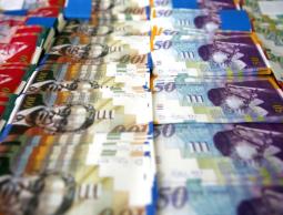 العملات:ارتفاع طفيف على سعر الدولار مقابل الشيقل