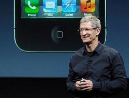 تيم كوك رئيس شركة آبل الأمريكية