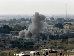 تفجير احد الأنفاق الحدودية مع غزة (الأرشيف)