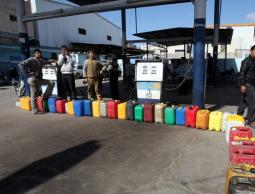 جانب من أزمة الوقود في غزة (الأرشيف)