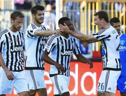 فرحة لاعبي يوفنتوس بالفوز