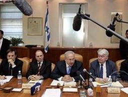 صورة من الارشيف