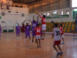 أحد لقاءات نادي خدمات جباليا في دوري الطائرة