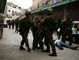 صورة من الارشيف