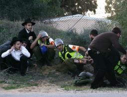 هلع المستوطنين بعد سقوط صواريخ المقاومة (الأرشيف)