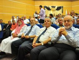 الدكتور محمد صادق عميد الكلية الجامعية للعلوم والتكنولوجيا (الأرشيف)