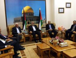 اللقاء الاخير الذي جمع وفدا حركتي فتح وحماس في غزة