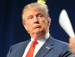الرئيس الامريكي ترامب
