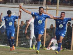 فرحة لاعبي شباب رفح بالفوز على غزة الرياضي