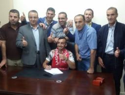 عبد الله جابر مع إدارة أهلي الخليل