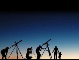 السعودية تدعو لتحري رؤية هلال ذي الحجة الخميس