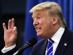 مرشح الانتخابات الرئاسية الأمريكية دونالد ترمب