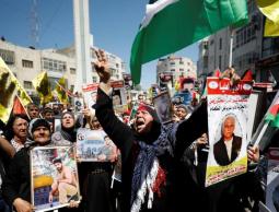 تزايد مظاهر المقاومة الفلسطينية بسجون الاحتلال