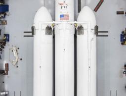 أكبر صاروخ فضائي سيطلق في 2018