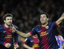 سيرجيو بوسكيتس يمينا