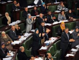 انتهاء المصادقة على فصول دستور تونس