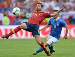 ألونسو" لن نحتفظ باللقب بهذا الأداء!  