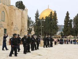 قوات الاحتلال تقتحم باحات الأقصى (أرشيف)