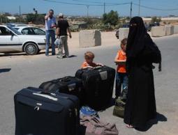 فلسطينيون يروون كابوس ما بعد مجزرة رفح