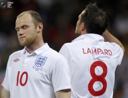 "روني".. رجل المواقف الصعبة