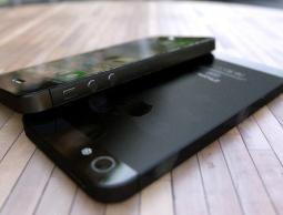 أبل تكشف عن آيفون 5 في سبتمبر