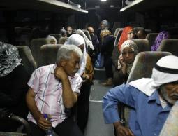 زيارة سابقة لأهالي الأسرى (الأرشيف)