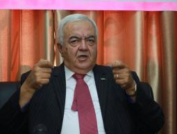 وزير العمل في حكومة التوافق الوطني مأمون أبو شهلا