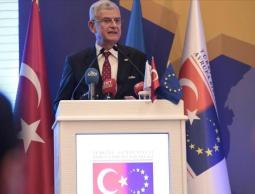 اتفاق تركي-أوروبي على رفع التأشيرات عن الأتراك