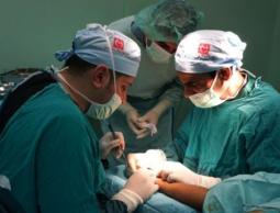 وفد طبي تركي