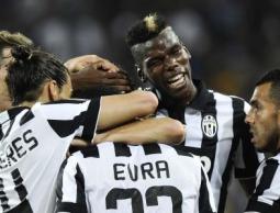 فرحة لاعبي يوفنتوس بالفوز