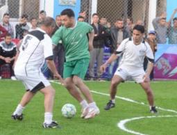 جانب من مباراة افتتاح الملعب