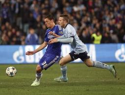 كريستنسن يسارا