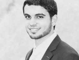  الصحفي : جلال سلمي