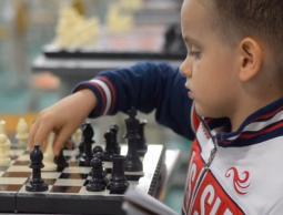 الطفل الروسي غوردي كوليسوف 