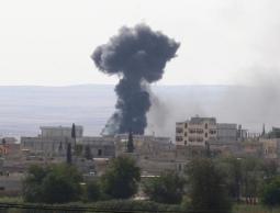 جانب من قصف التحالف لمواقع تنظيم الدولة