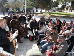 مصاطب العلم في الاقصى (أرشيف)