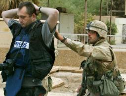 الإعتداء على الصحفيين (أرشيف)