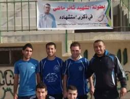 جانب من أحد الفرق المشاركة في البطولة الماضية
