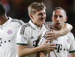 فرحة لاعبي البايرن بالفوز