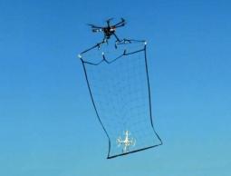 الطائرة بدون طيار