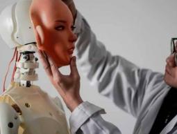 تاريخ صادم.. متى تفوق الروبوتات أعداد البشر؟