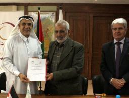 بلدية خانيونس و"قطر" توقعان مذكرة تفاهم