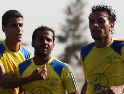 هيثم الشريف الأول يمينا