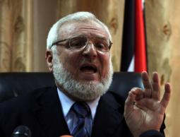 عزيز دويك (أرشيف)