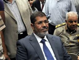 مرسي سيحاكم بتهم جديدة