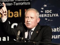 وزير الجبهة الداخلية (الإسرائيلية) آفي ديخت