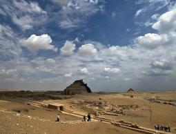 جانب من مقبر سقارة الفرعونية